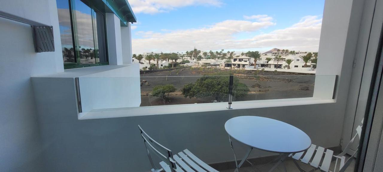 Sabbia Suites Blue Costa Teguise Εξωτερικό φωτογραφία